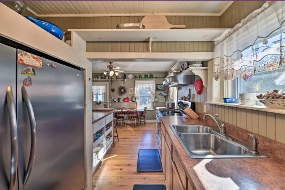 The farmhouse kitchen
