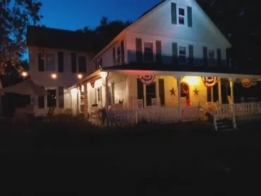 The Alpine Homestead at night